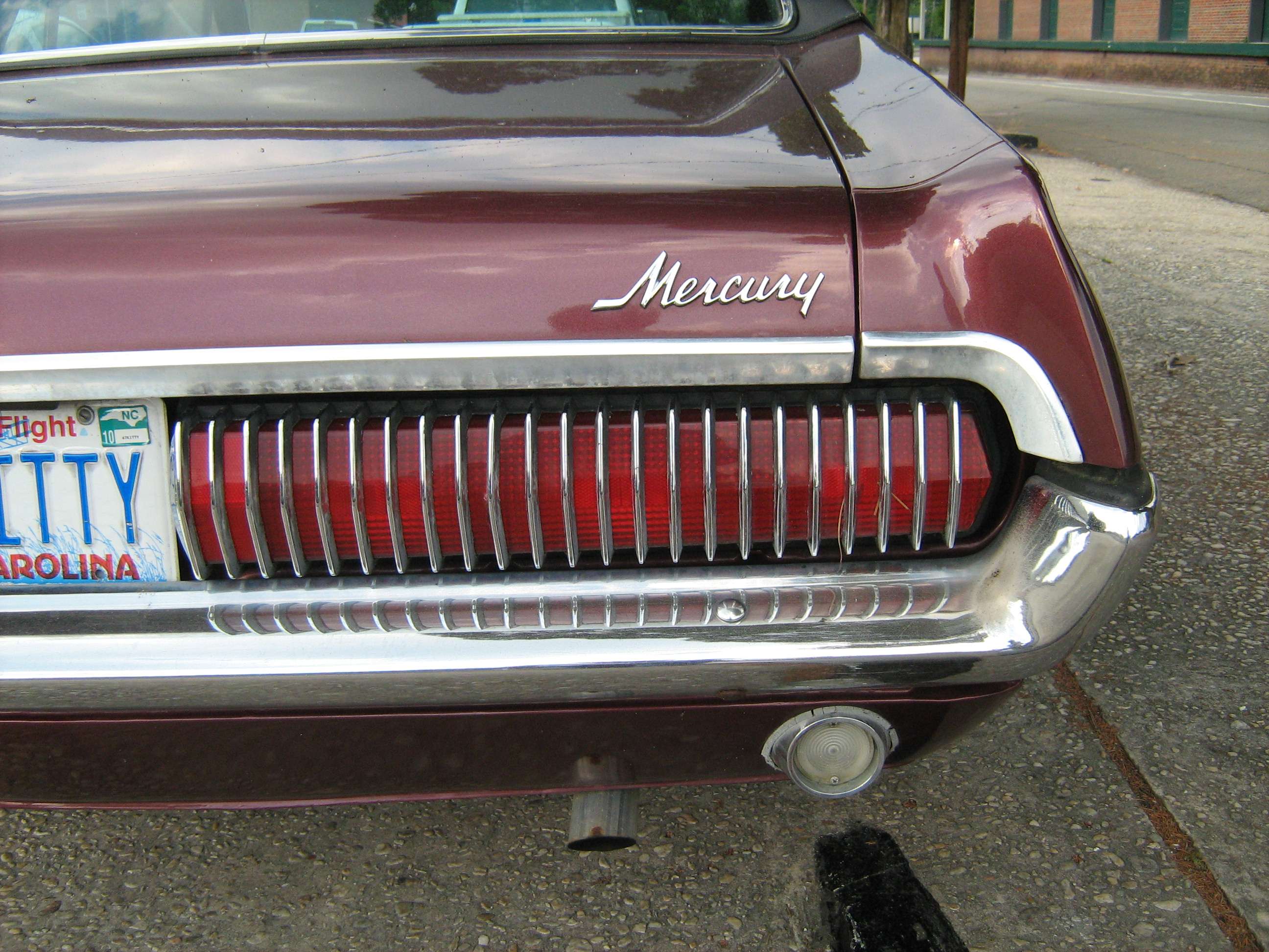 Special cars  Mercury Cougar XR7